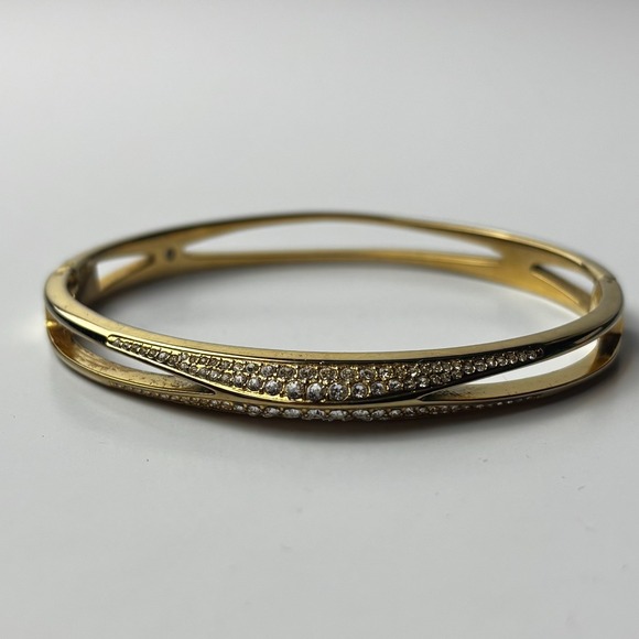Michael Kors Jewelry - MICHAEL KORS Signed Goldtone Pave Crystal Hinge Bangle Bracelet